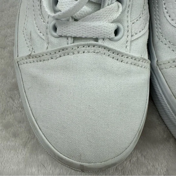 Vans Women's Size 8 Old Skool Skate Shoe White Classic Canvas Low Top Sneakers - Picture 7 of 10